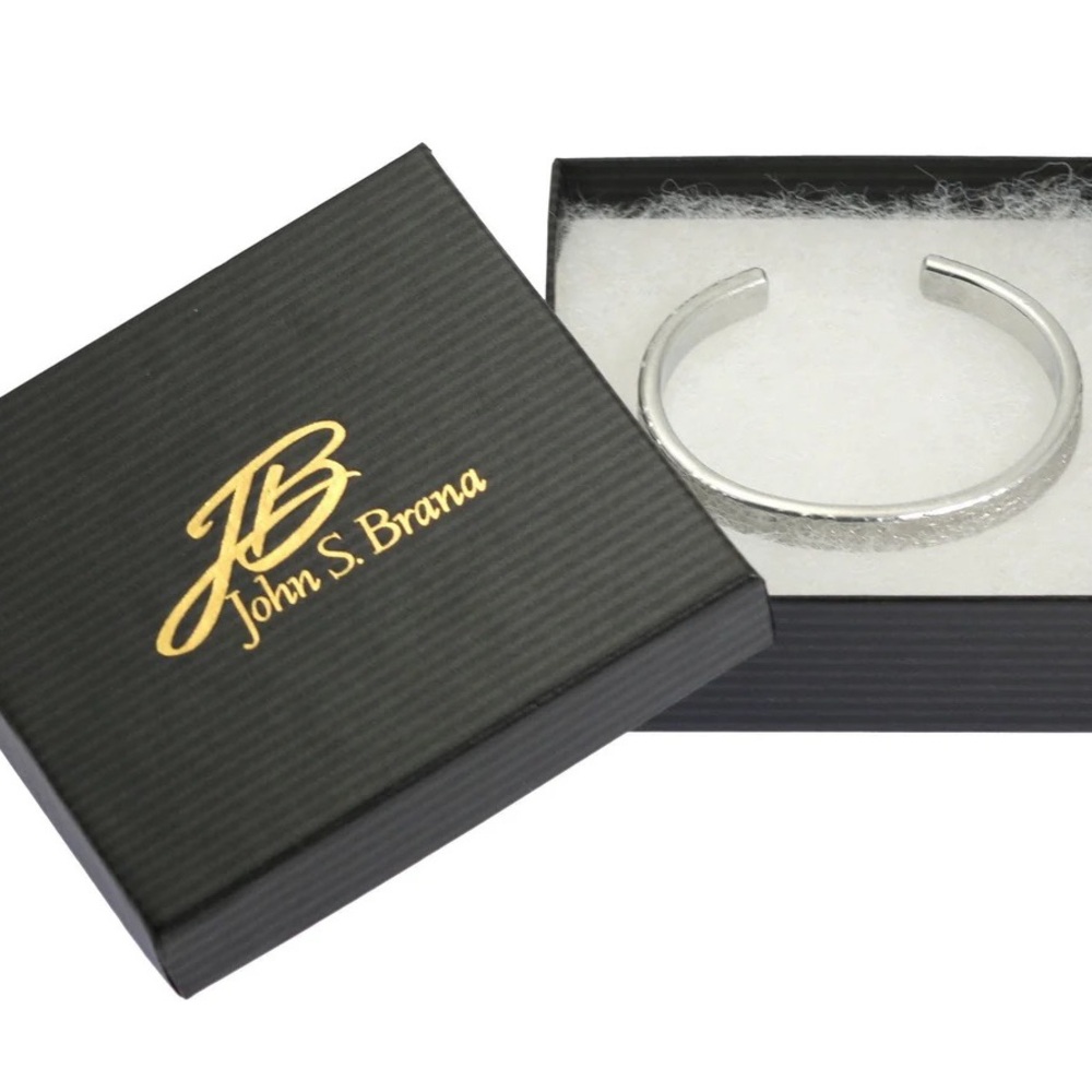 THIN TEXTURIZED ALUMINUM CUFF BRACELET by John S. Brana- NEW IN BOX!